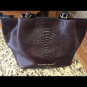 Dooney and Bourke tote
